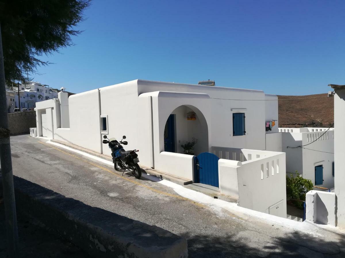 Θέαστρον - Theastron House With Great View In Chora Apartment Pera Gyalos Exterior photo